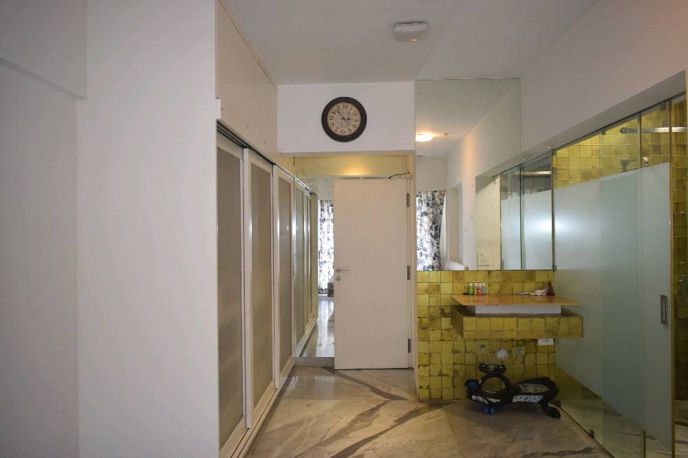 2 BHK Fully Furnished in Lokhandwala Residency , Worli
